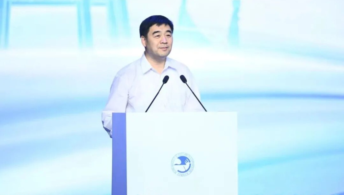 北京科技大学副校长，履新教育部副司长