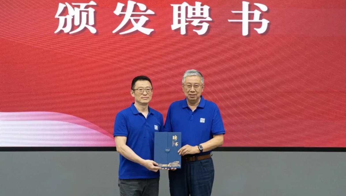 10多位中青年顶尖学者回国，全职加盟复旦、同济、西湖大学…